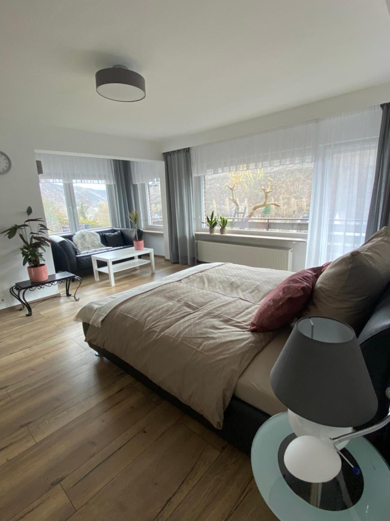 Pension Mit Moselblick Klotten Kültér fotó